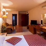 Hotel Plaza