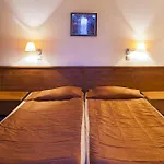 ホテル プラザ 3*