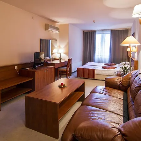 Plaza Hotel Varna
