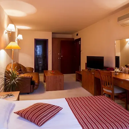 Hotel Plaza