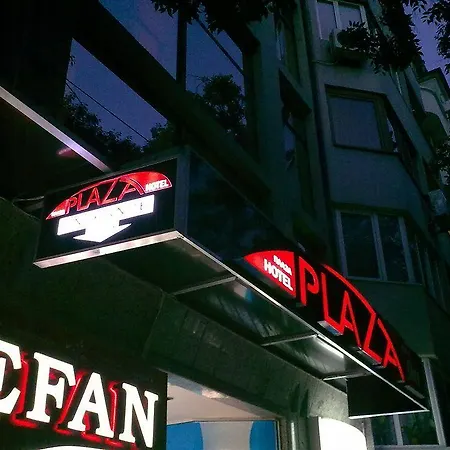 Hotel Plaza