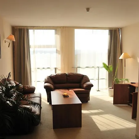 Hotel Plaza